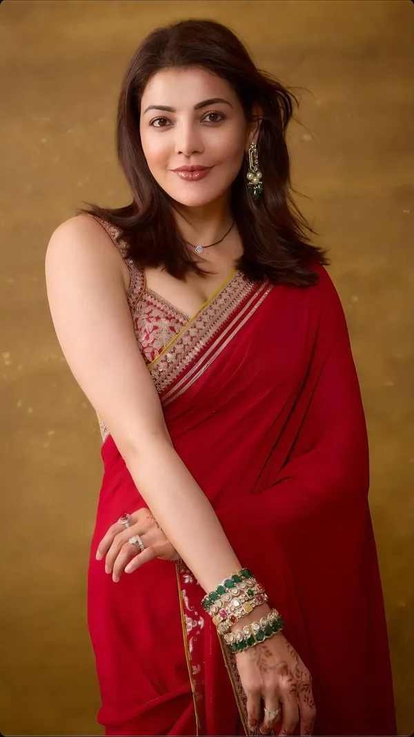 Red_Embroidered_Border_Party_&_Occasion_Wear_Rangoli_Silk_Saree