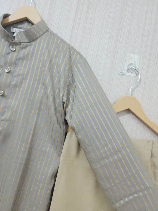 Grey_Cotton_Casual_Kurta_For_Boys