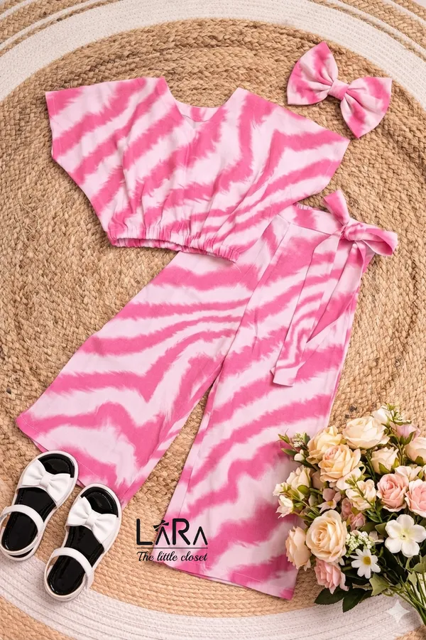 Very_Cute_And_Stylish_Pink_Co_Ord_Set_For_Little_Girls