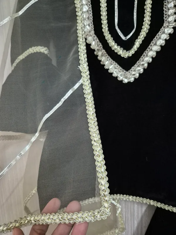 Velvet_Sharara_Suit_For_Little_Girls