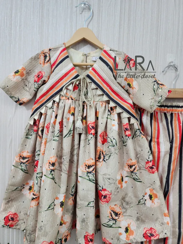 Orange_And_Cream_Cotton_Casual_Kurta_Set_For_Girls