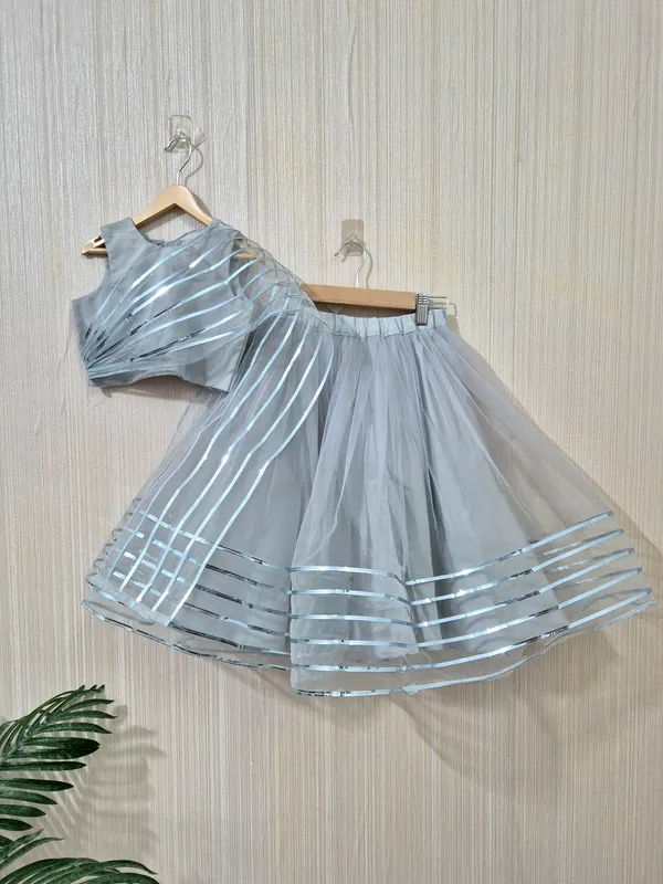 Grey_Net_Lehenga_For_Girls