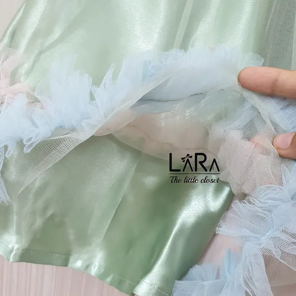 Pastel_Green_Net_Wedding_And_Festive_Lehenga_For_Girls