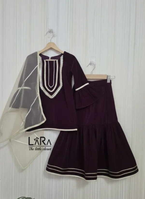 Velvet_Sharara_Suit_For_Little_Girls