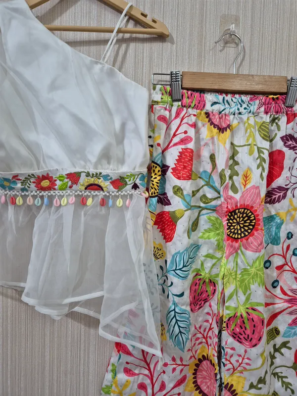 Stylish_Multi_Coloured_Palazzo_Set_For_Little_Girls