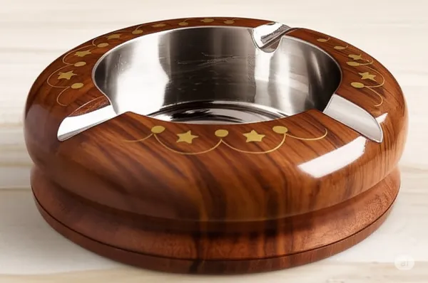 Ashtray_with_Brass_Inlay_Premium_Sheesham_Wood_–_Elegant_Wooden_Smoking_Accessory