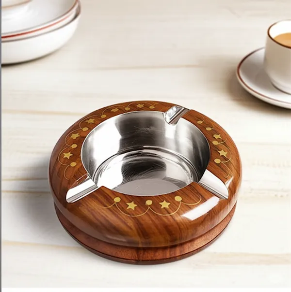 Ashtray_with_Brass_Inlay_Premium_Sheesham_Wood_–_Elegant_Wooden_Smoking_Accessory