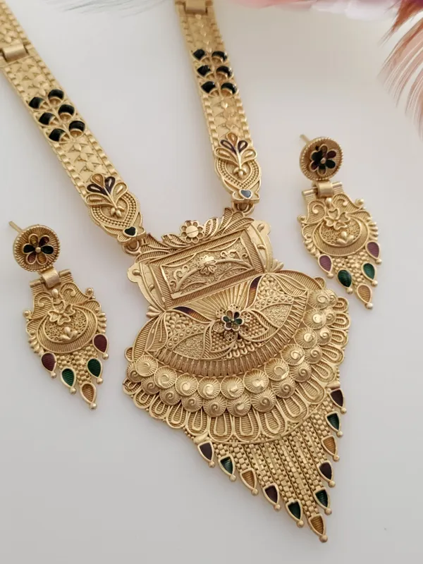 Gold_Brass_Ethnic_Meenakari_Earring_&_Necklace_Set_For_Women