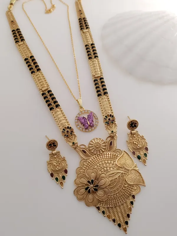 Gold_Brass_Ethnic_Meenakari_Earring_&_Necklace_Set_For_Women