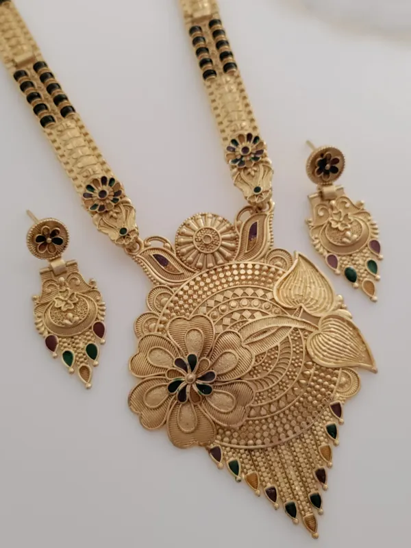 Gold_Brass_Ethnic_Meenakari_Earring_&_Necklace_Set_For_Women