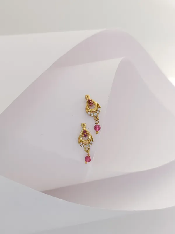 Gold_Brass_Micro_Plating_American_Diamond_Floral_Studs_For_Women