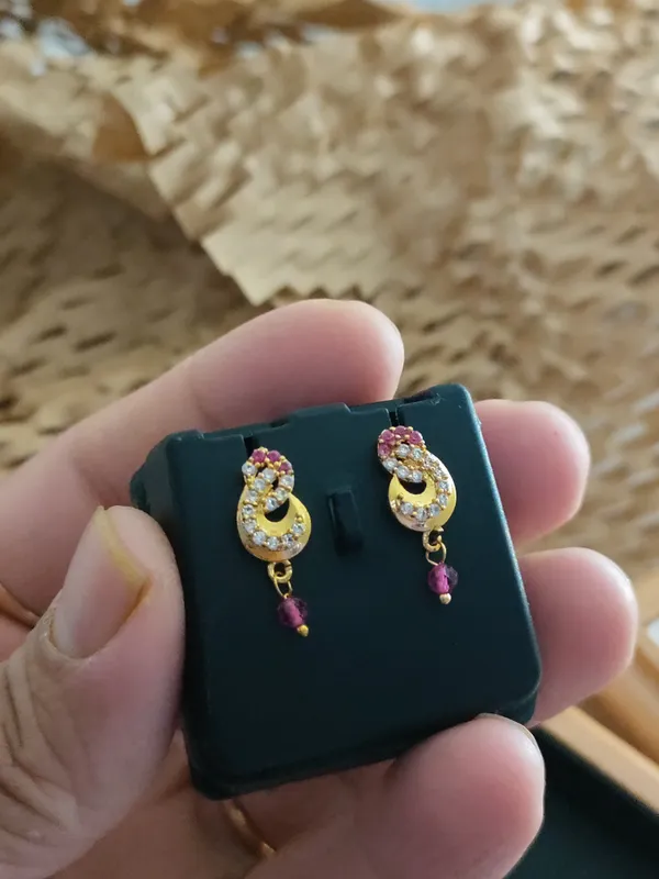 Gold_Brass_Micro_Plating_American_Diamond_Floral_Studs_For_Women