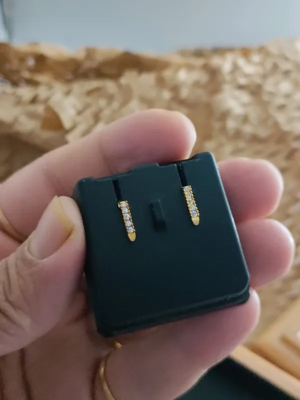 Gold_Brass_Micro_Plating_American_Diamond_Floral_Studs_For_Women