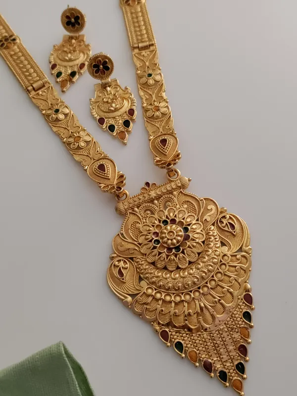 Gold_Brass_Ethnic_Meenakari_Earring_&_Necklace_Set_For_Women