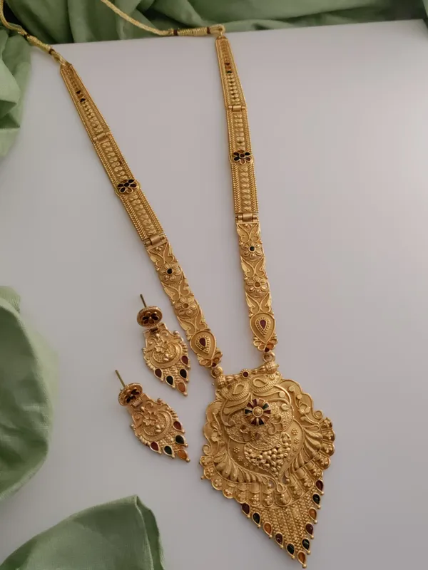 Gold_Brass_Ethnic_Meenakari_Earring_&_Necklace_Set_For_Women