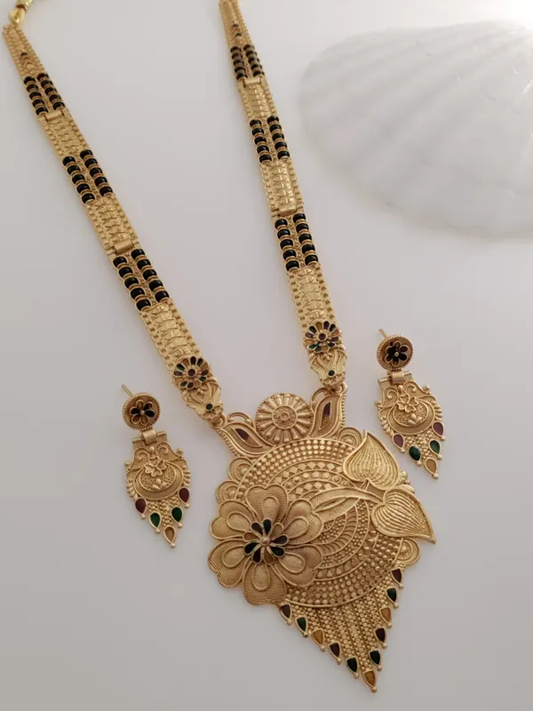 Gold-plated_Brass_Designer_Mangalsutra_For_Women