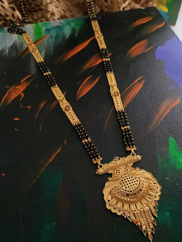 Golden_Tranquil_Matte_Mangalsutra_For_Women