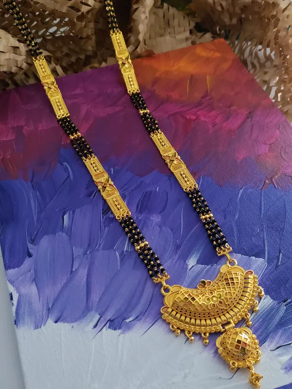 Golden_Tranquil_Matte_Mangalsutra_For_Women