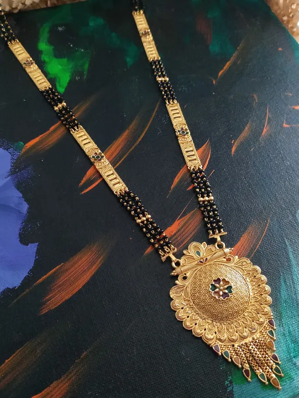 Golden_Tranquil_Matte_Mangalsutra_For_Women