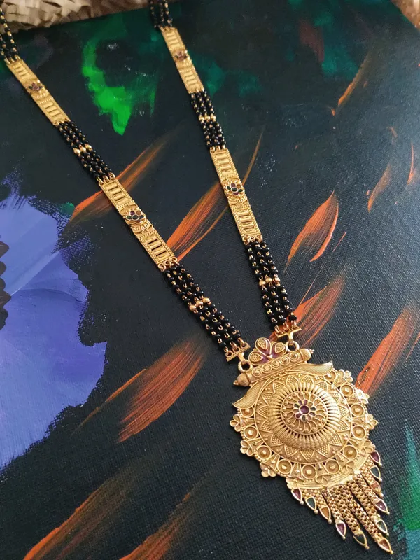 Golden_Tranquil_Matte_Mangalsutra_For_Women