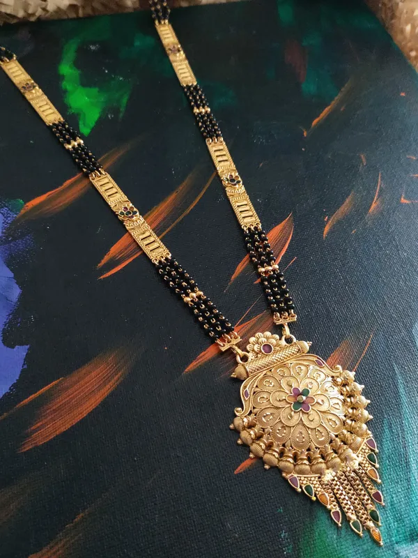 Golden_Tranquil_Matte_Mangalsutra_For_Women