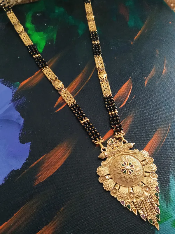 Golden_Tranquil_Matte_Mangalsutra_For_Women