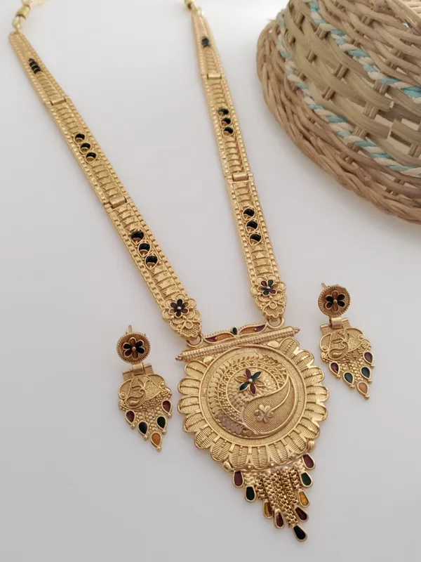 Gold-plated_Brass_Designer_Mangalsutra_For_Women