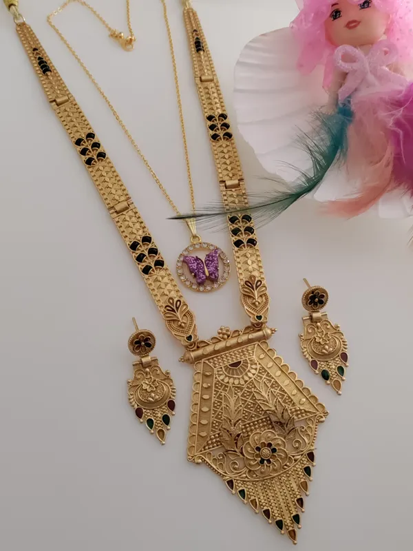 Gold_Brass_Ethnic_Meenakari_Earring_&_Necklace_Set_For_Women