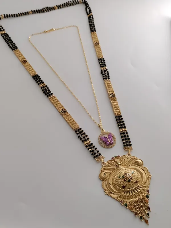 Golden_Tranquil_Matte_Mangalsutra_For_Women