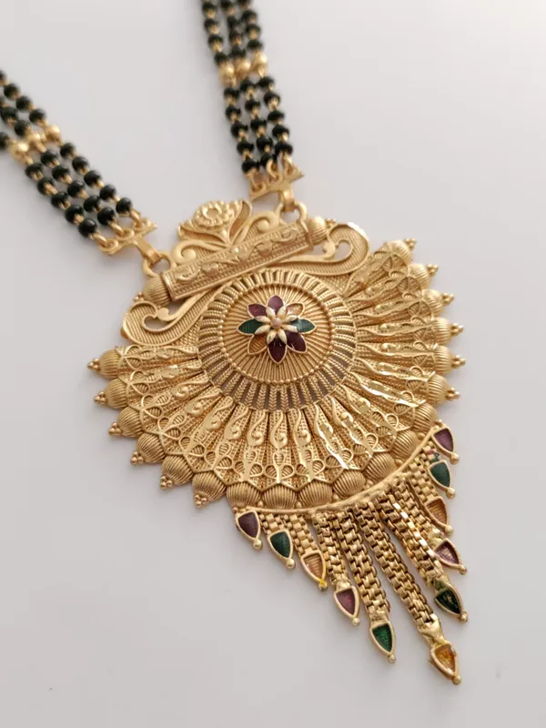 Golden_Tranquil_Matte_Mangalsutra_For_Women