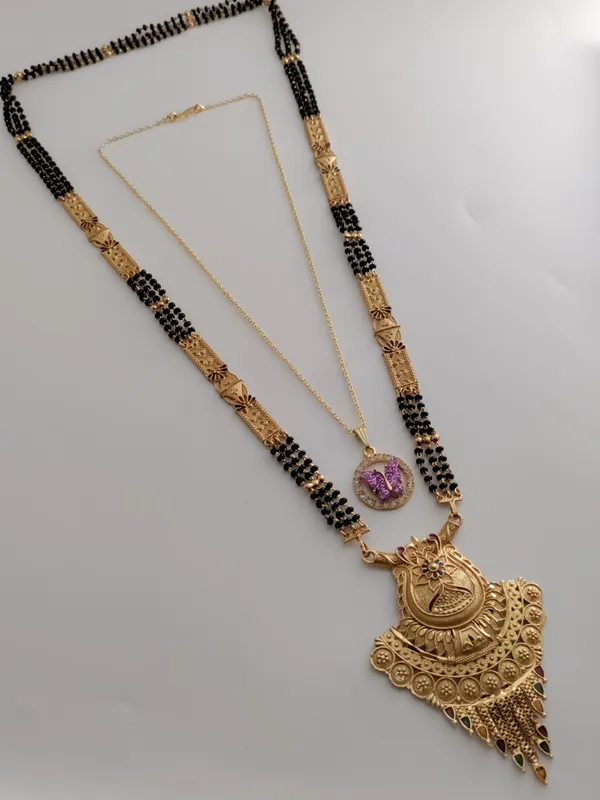 Golden_Tranquil_Matte_Mangalsutra_For_Women