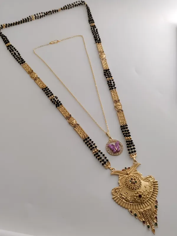 Golden_Tranquil_Matte_Mangalsutra_For_Women