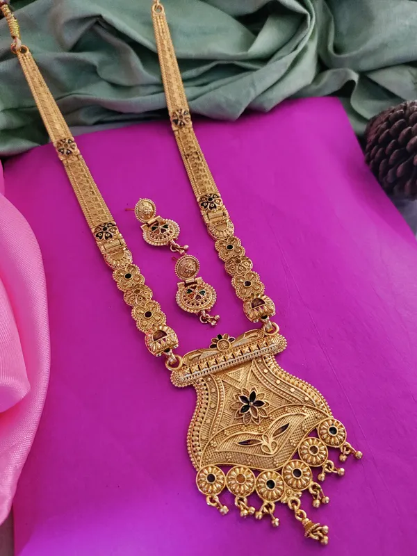 Gold_Brass_Ethnic_Meenakari_Earring_&_Necklace_Set_For_Women