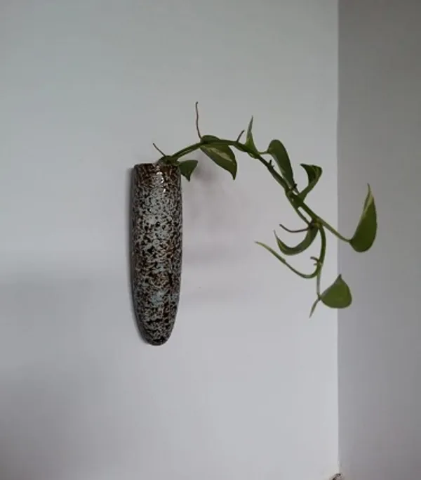 KANHA_ENTERPRISES_Brown_Texture_Ceramic_Wall_Mounted_Planter?Wall_Giri?Indoor_Decorative_Wall_Planter?Living_Room_Ceramic_Decorative_Wall_Giri_(7_Inch)