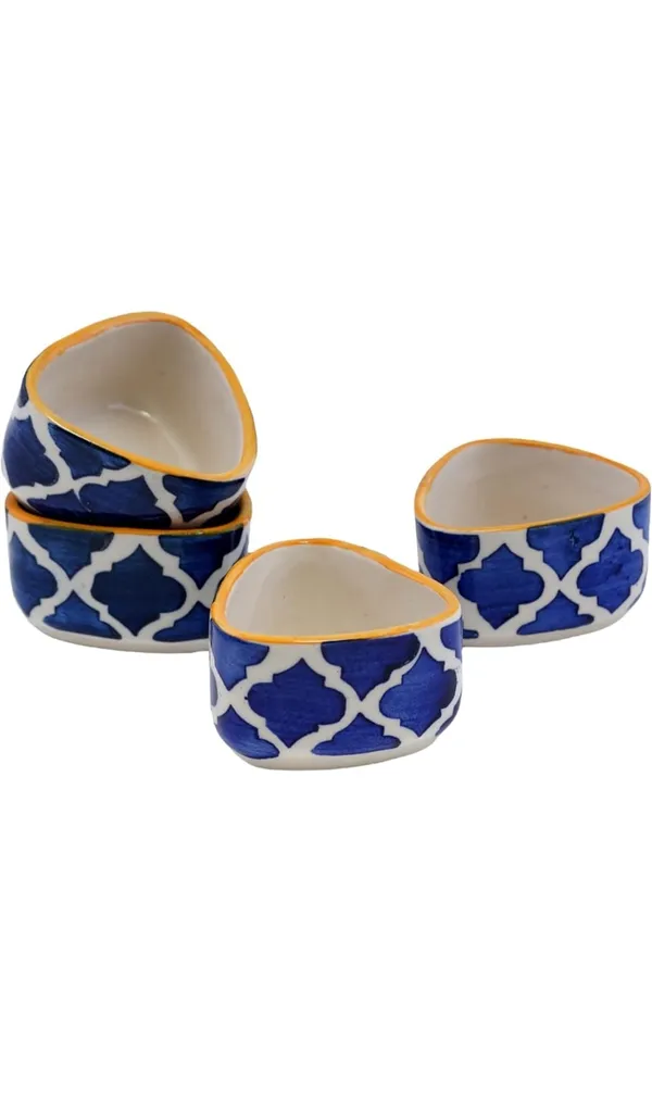 Blue_&_White_Ceramic_Hand_Printed_Chutney_Bowl_Set_for_Kitchen,_Ceramic_Sauce_Bowl_Set,_Ceramic_Tringle_Shape_Bowl_Set_(6_Piece)