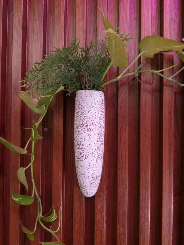 KANHA_ENTERPRISES_White_Texture_Ceramic_Wall_Mounted_Planter?Wall_Giri?Indoor_Decorative_Wall_Planter?Living_Room_Ceramic_Decorative_Wall_Giri_(7_Inch)