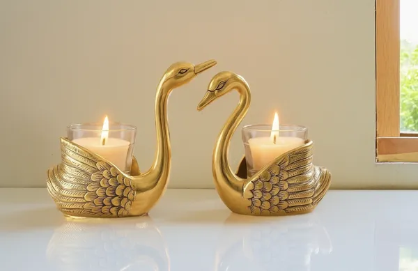 Gold_Metal_Premium_&_Elegant_Swan_Candle_Holder_Set_(Set_Of_2)