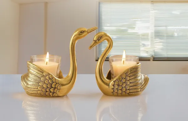 Gold_Metal_Premium_&_Elegant_Swan_Candle_Holder_Set_(Set_Of_2)