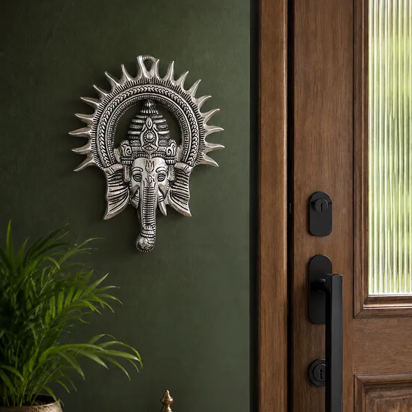 Hastcraft_Kiran_Ganesha_Surya_Chakra_Wall_Hanging-Wall_Art_with_Red_&_Green_Stone_Detailing_for_Indoor_&_Enterance-Silver