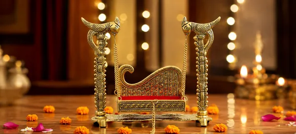 Hastcraft_Parrot_Design_Metal_Hindola_Jhula_for_Laddu_Gopal_Ji_|_Krishna_Bal_Gopal_Palna_-Curve_Shape_|_Decorative_Mandir_Pooja_Swing_|_Gold_Finish