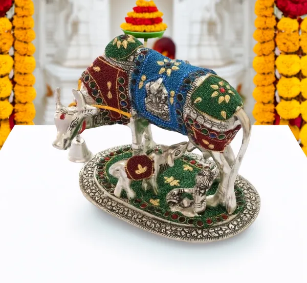 Silver_Metal_Premium_&_Elegant_Kamdhenu_Cow_With_Calf