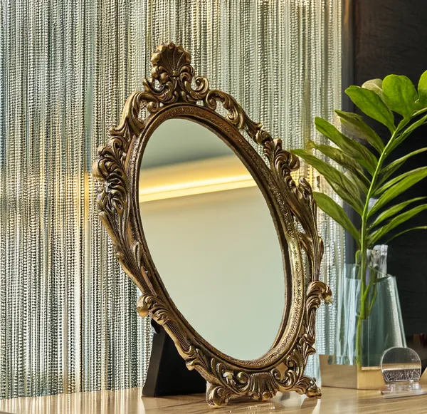 Gold_Metal_Premium_&_Elegant_Oval_Table_Mirror