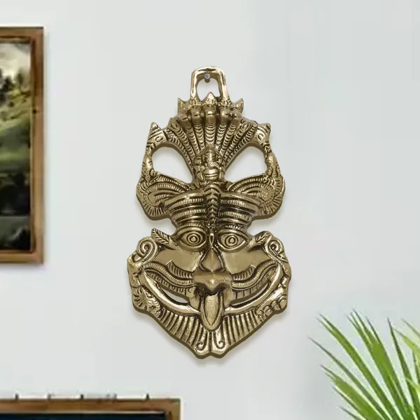 Gold_Metal_Premium_&_Elegant_Nazar_Battu_With_Naag_Ganesha