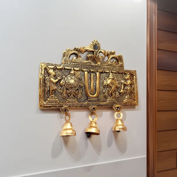Gold_Metal_Premium_&_Elegant_Tirupati_Balaji_Shank_Chakra_Wall_Hanging