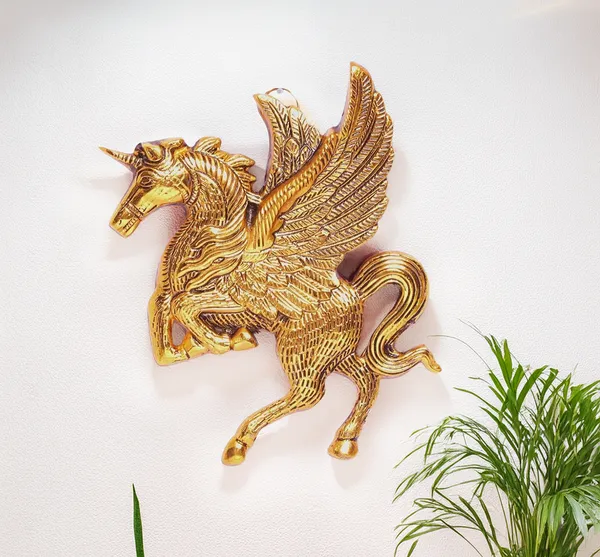 Gold_Metal_Premium_&_Elegant_Flying_Horse_Wall_Hanging