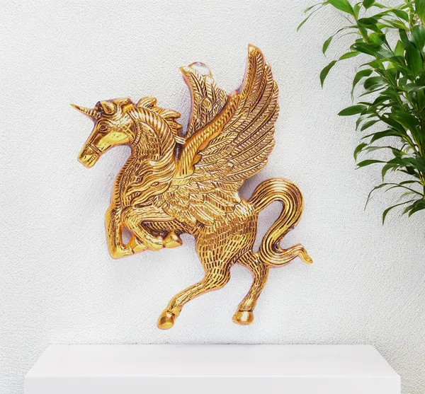 Gold_Metal_Premium_&_Elegant_Flying_Horse_Wall_Hanging