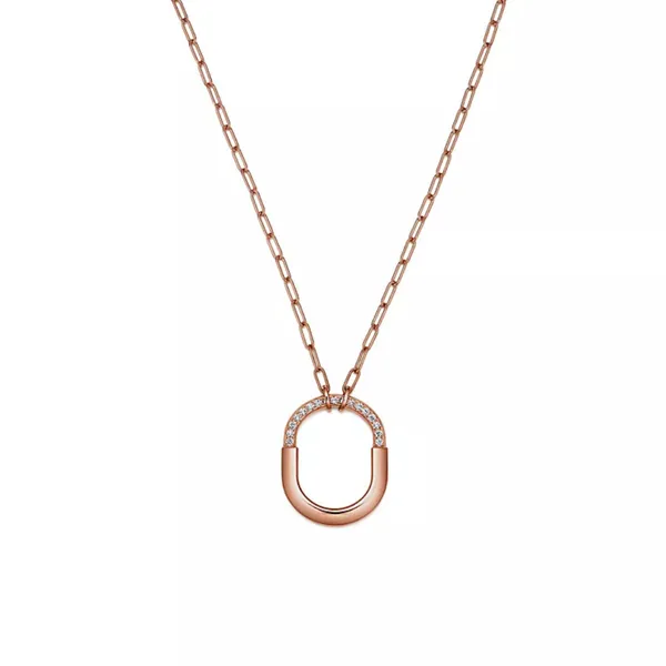 Lock_Pendant_Paperclip_Chain_Necklace_in_Rose_Gold