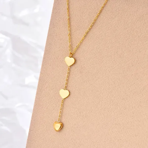 Graduating_Hearts_Lariat_Necklace