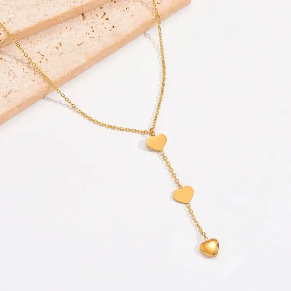 Graduating_Hearts_Lariat_Necklace