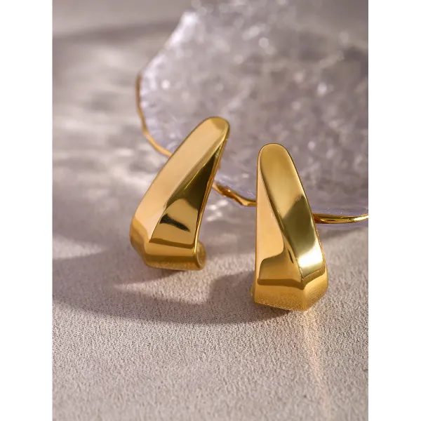 Twisted_Dome_Bold_Stud_Earrings
